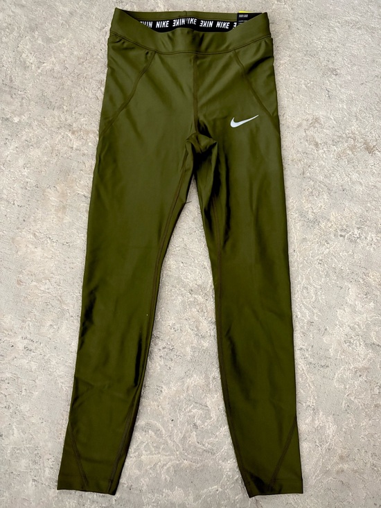 Nike Pants - NWT❗️Nike Olive Green Athletic Leggings